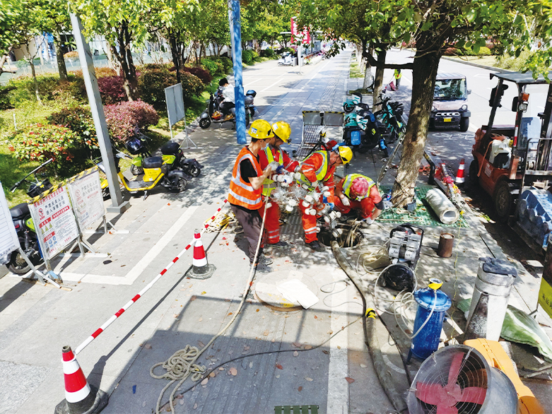  临淄UV-CIPP紫外光固化修复